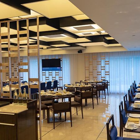 Rpj Hotel Райкот Екстериор снимка